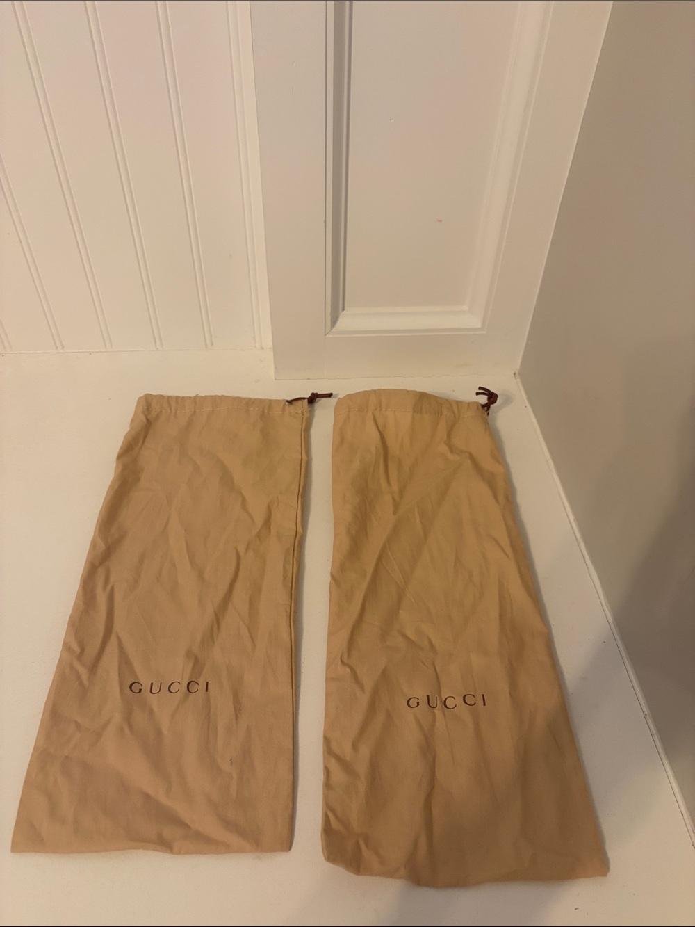 Gucci Beige Shoe Dust Bag Set - Pair